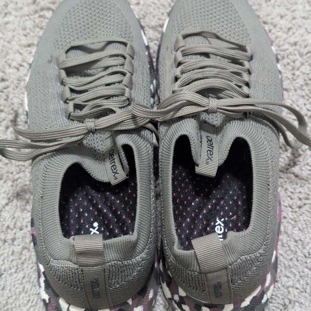 Aetrex Carly Arch Support Sneaker Olive Green Knit Camo Sole Women 8.5 AL204W - Picture 3 of 12